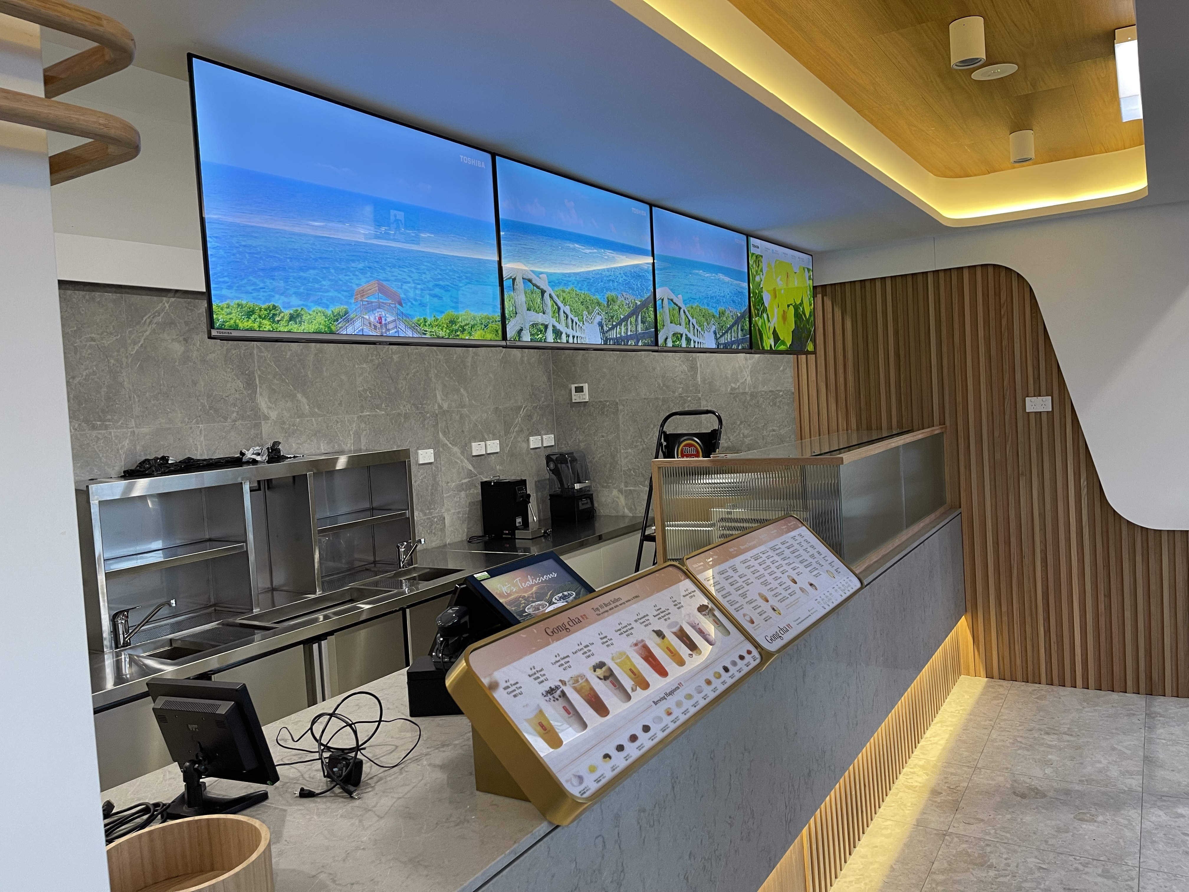 Gong Cha Counter AV